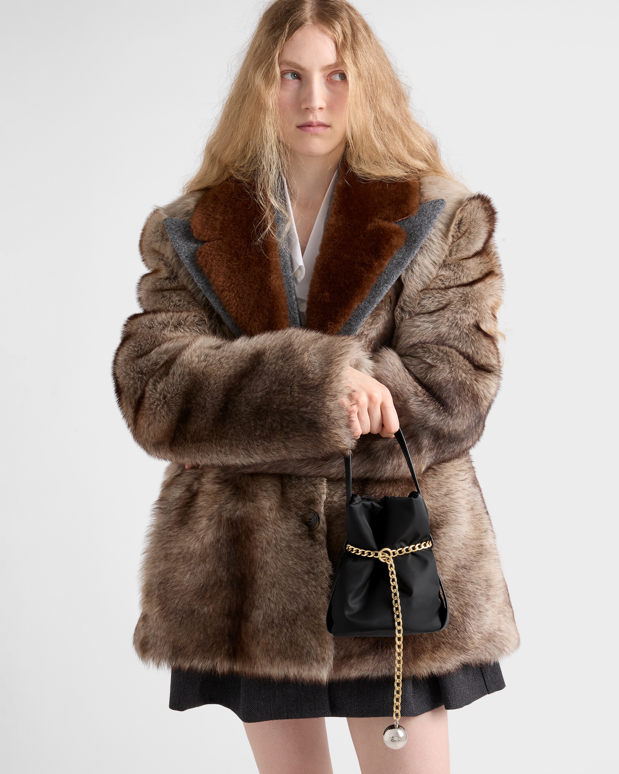 Petit Sac Noir Re-Nylon and nappa leather mini bucket bag - Image 5